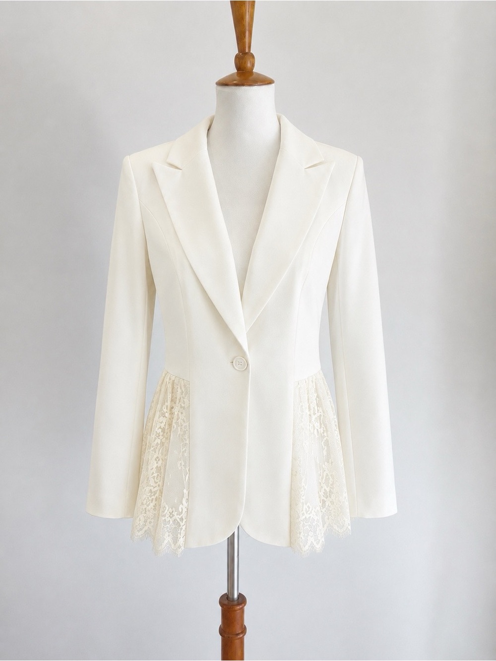 NWT Dreamers Elegant Women's Off White Lace-Trim Blazer